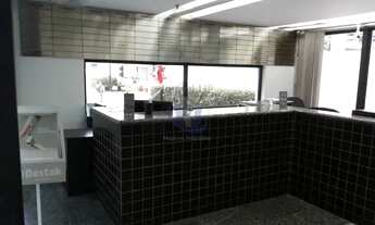 Imagem 3: Sala de 45 m² alugada, para investimento , alugada até julho de 2022