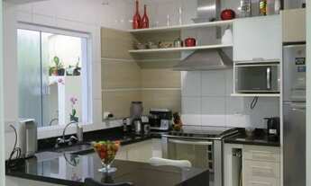 Imagem 2: Casa para venda possui 245 metros quadrados com 3 quartos em Vila Industrial - São Paulo