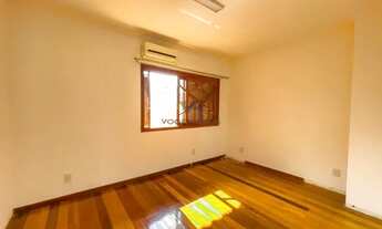 Imagem 2: Sobrado com 03 dormitórios sendo 01 suíte