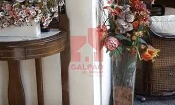 Imagem 4: Excelente imóvel, amplo, muito bem localizado, próximo a mercados, farmácias, comercio e b