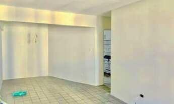 Imagem 3: Apto 50 metros do Mar , 3 quartos + dependencia completa R$ 435 mil