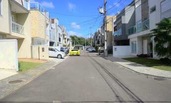 Imagem: Vendendo lindo sobrado triplex em condomínio