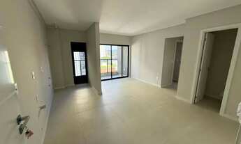 Imagem 2: Imóvel para aluguel com 64 metros quadrados com 2 quartos em Tabuleiro - Camboriú - SC