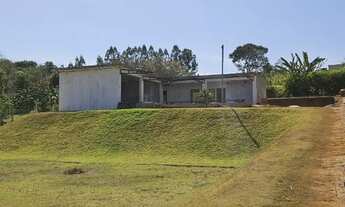 Imagem: Chácara INACABADA em condomínio fechado