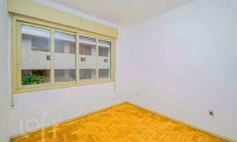 Imagem 2: Imóvel para venda tem 99 metros quadrados com 3 quartos em Moinhos de Vento - Porto Alegre