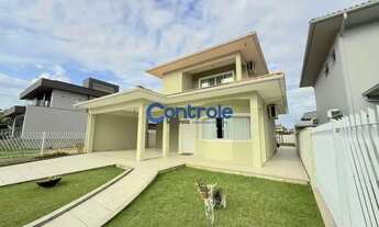 Imagem: Casa c/ 03 dormitórios no bairro Pedra