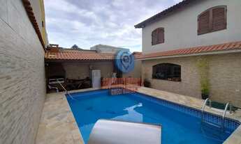 Imagem: Oportunidade! Sobrado com 304m², Piscina