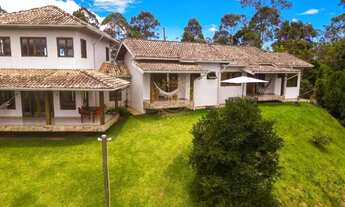 Imagem 4: Casa com vista direta para Pedra Azul e Forno Grande