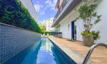 Imagem 4: Studio novo com garagem e hobby box na Carvoeira