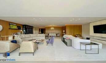 Imagem 5: Mansão Suspensa Mobiliada no Las Piedras com piscina e vista para a mata nativa