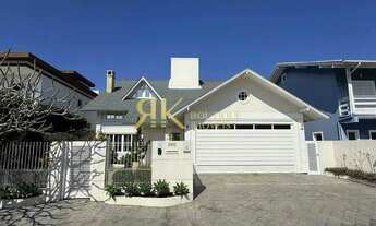 Imagem 2: Casa à venda, 4 quartos, 2 suítes, 6 vagas, Campeche - Florianópolis/SC