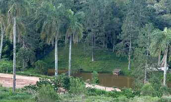 Imagem: Natureza em Ibiúna! Terreno com água
