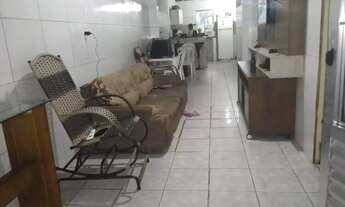 Imagem 2: Vendo casa no pôr do sol