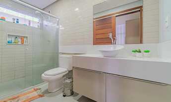 Imagem 5: Vendo Casa em condomínio, com 320 M2, 05 Suites + DCE, Portal do Sol