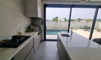 Imagem 5: Casa à venda em Campinas, Loteamento Parque dos Alecrins, com 4 suítes, com 280.78 m²