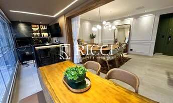 Imagem 2: Apartamento de reformado no Gonzaga: 3 quartos, 3 suítes, 2 salas, 4 banheiros, 2 vagas, 1