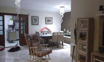 Imagem: Casa de condomínio em Rua Guapimirim