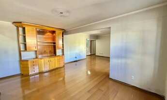 Imagem 2: Amplo apartamento á venda no centro de Santa Maria