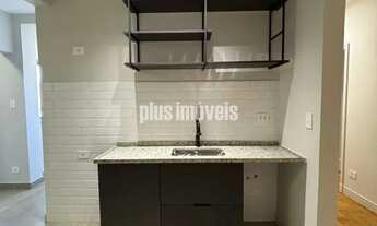 Imagem 6: Em frente ao Metrô Faria Lima