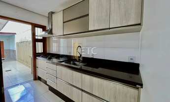 Imagem 7: Casa térrea semimobiliada com piscina