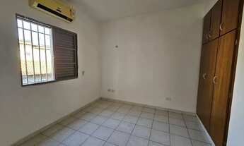 Imagem 2: T.J - Casa Duplex no Bairro: São João