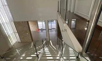 Imagem 2: Sobrado à venda e para alugar em Jundiaí, Cidade Santos Dumont, com 4 suítes, com 350 m²