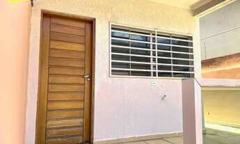 Imagem 4: Sobrado 3 dormitórios, 1 suíte com sacada Jd. Santa Clara