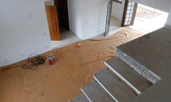 Imagem 5: Excelente Casa- Fundo para Rio em - Guararema - 3 suites/6 vgs- R$ 1.350 Milhões-Financia