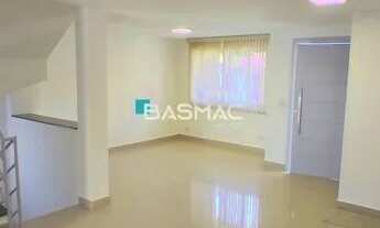 Imagem 7: SOBRADO com 3 dormitórios à venda com 209m² por R$ 935.000,00 no bairro Mercês - CURITIBA