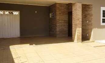 Imagem 2: Casa residencial próx. a BR 153