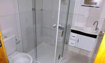 Imagem 2: Casa para venda possui 190 metros quadrados com 2 quartos em Feu Rosa - Serra Espírito San