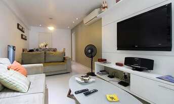 Imagem 3: Apartamento para Aluguel - Laranjeiras, 2 Quartos, 90 m2