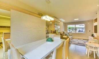 Imagem 6: Casa em condomínio com 120m² e 3 dormitórios, 1 suíte, 2 vagas, no Bairro Vila Nova