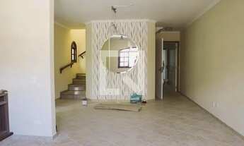 Imagem: Casa para Aluguel - Horto Florestal, 3 Quartos