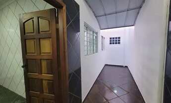 Imagem 4: Casa para aluguel com 110 m2 com 03 quartos no Bairro Jardim Patrícia - Uberlândia - MG