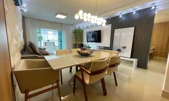 Imagem 1: Apartamento para venda possui 148 metros quadrados com 3 quartos em Zona 07 - Maringá - PR