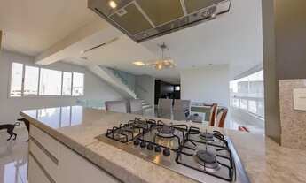 Imagem 2: Cobertura triplex, centro de Balneário Camboriú, 267 m2, 3 suítes