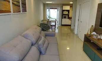 Imagem 4: Excelente sobrado no centrinho de Itajuba, distante apenas 250m da praia!