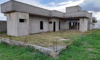 Imagem: Casa em fase de acabamento no Cond Alto