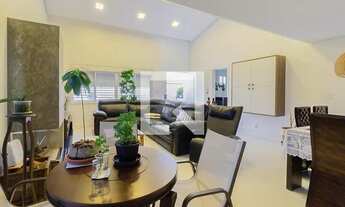 Imagem 2: Casa para Aluguel - Vila Macedópolis, 3 Quartos, 239 m2