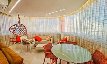 Imagem 6: Apartamento para venda tem 215 metros quadrados com 4 quartos em Jóquei - Teresina