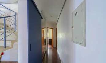 Imagem 4: Sobrado para venda possui 329 metros quadrados com 4 quartos em Alto da Lapa - São Paulo