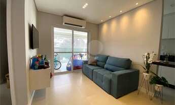 Imagem 2: Apartamento com dois dormitórios em prédio novo no José Menino, na quadra da praia!