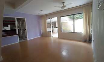 Imagem 3: Casa em condomínio a venda tem 100 metros quadrados com 3 quartos em Camboinhas - Niterói