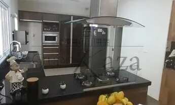 Imagem 6: Casa Condomínio em Jacareí