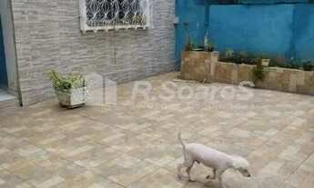 Imagem 4: Casa de rua-À VENDA-Vila Valqueire-Rio de Janeiro-RJ