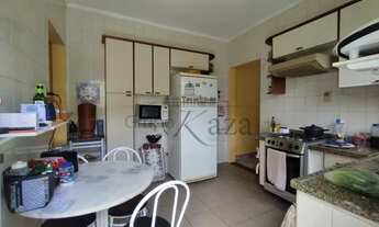 Imagem 4: Casa Padrão em Jacareí