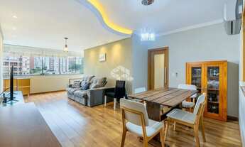 Imagem 3: Apartamento com 95m² e 3 dormitórios, 1 suíte, 2 vagas no bairro Jardim Botânico em Porto