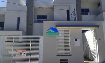 Imagem: Casa duplex geminada com 2 pavimentos para