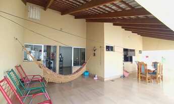 Imagem: Oportunidade casa com 2 quartos na quadra